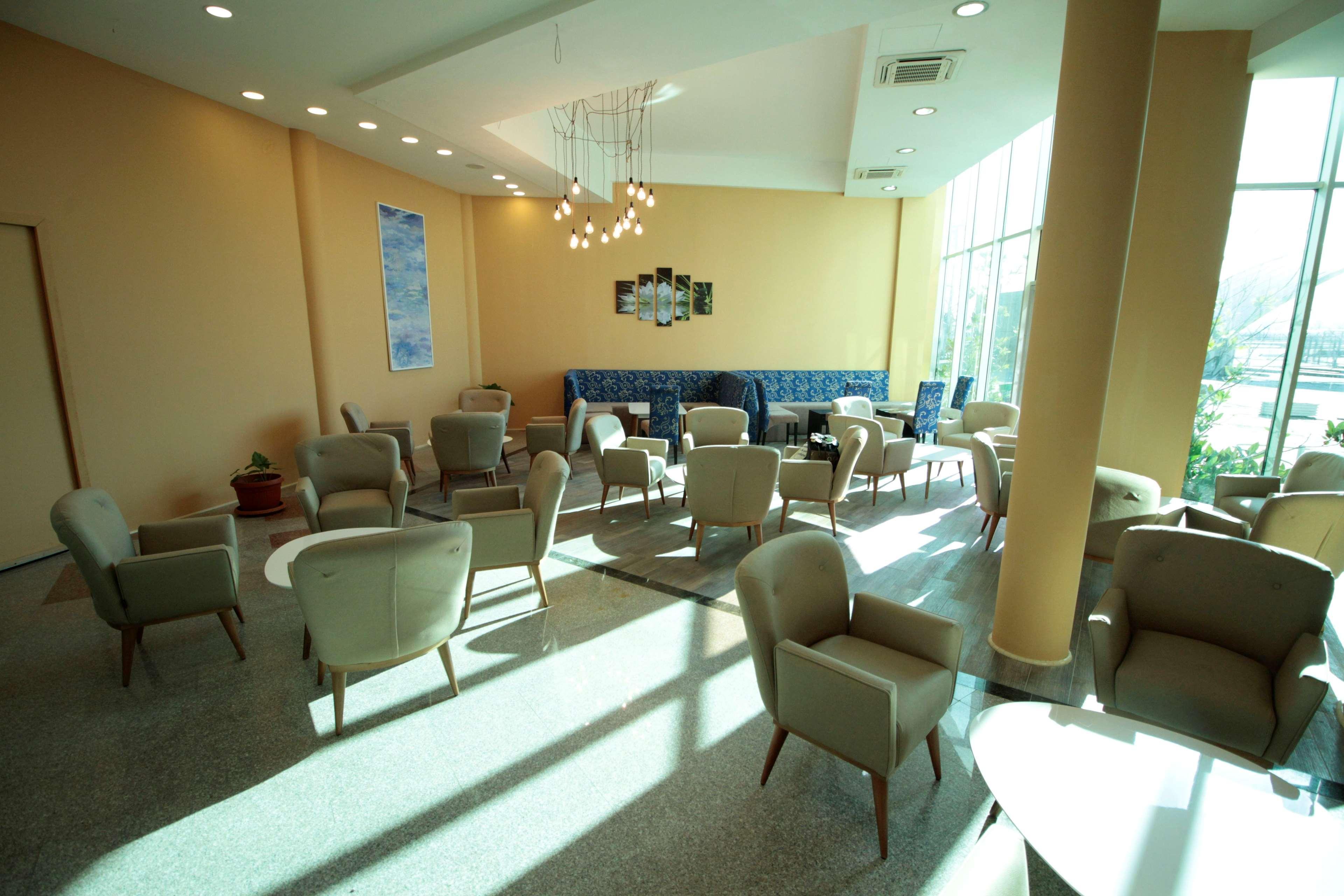 Best Western Hotel Galla Sllatine e Madhe エクステリア 写真